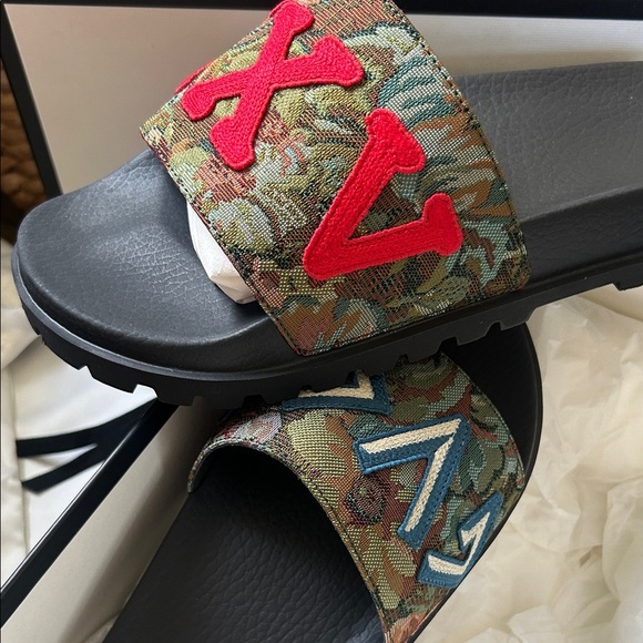 Gucci Men's floral brocade slides - Picture 5 of 16